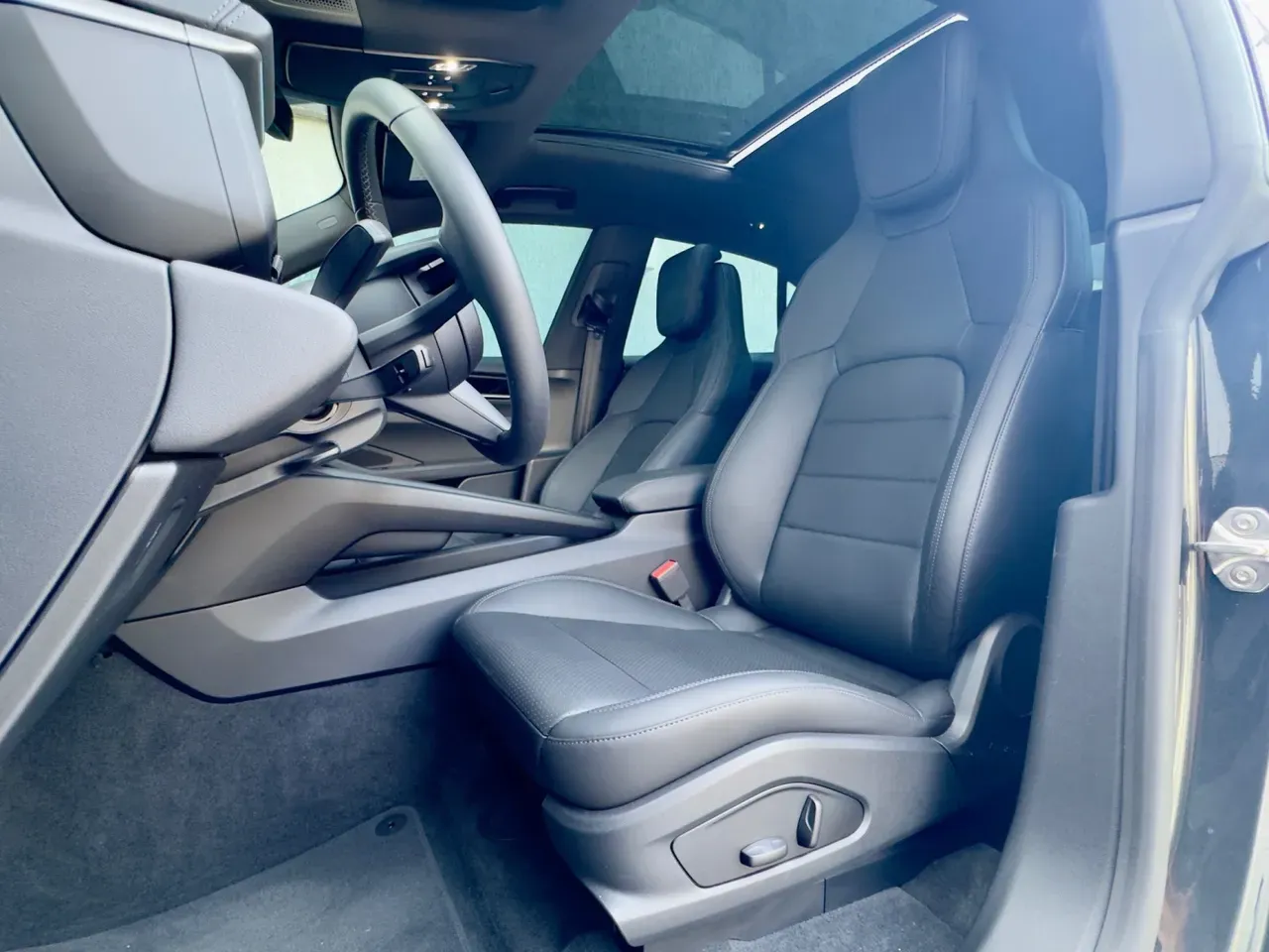 Porsche Macan - Imagem 13