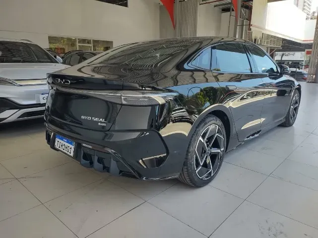 BYD Seal - Imagem 6
