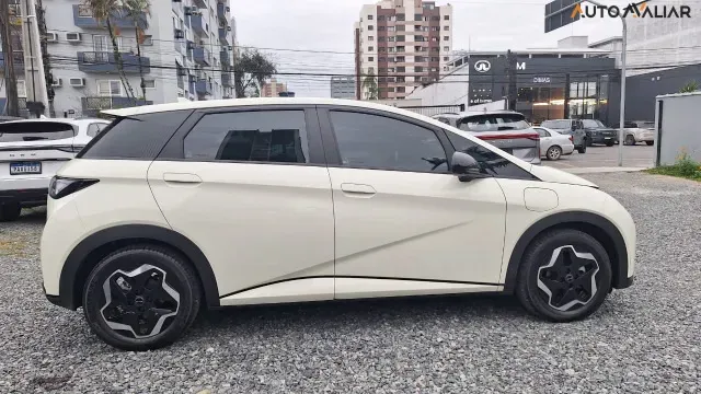 BYD Dolphin - Imagem 4