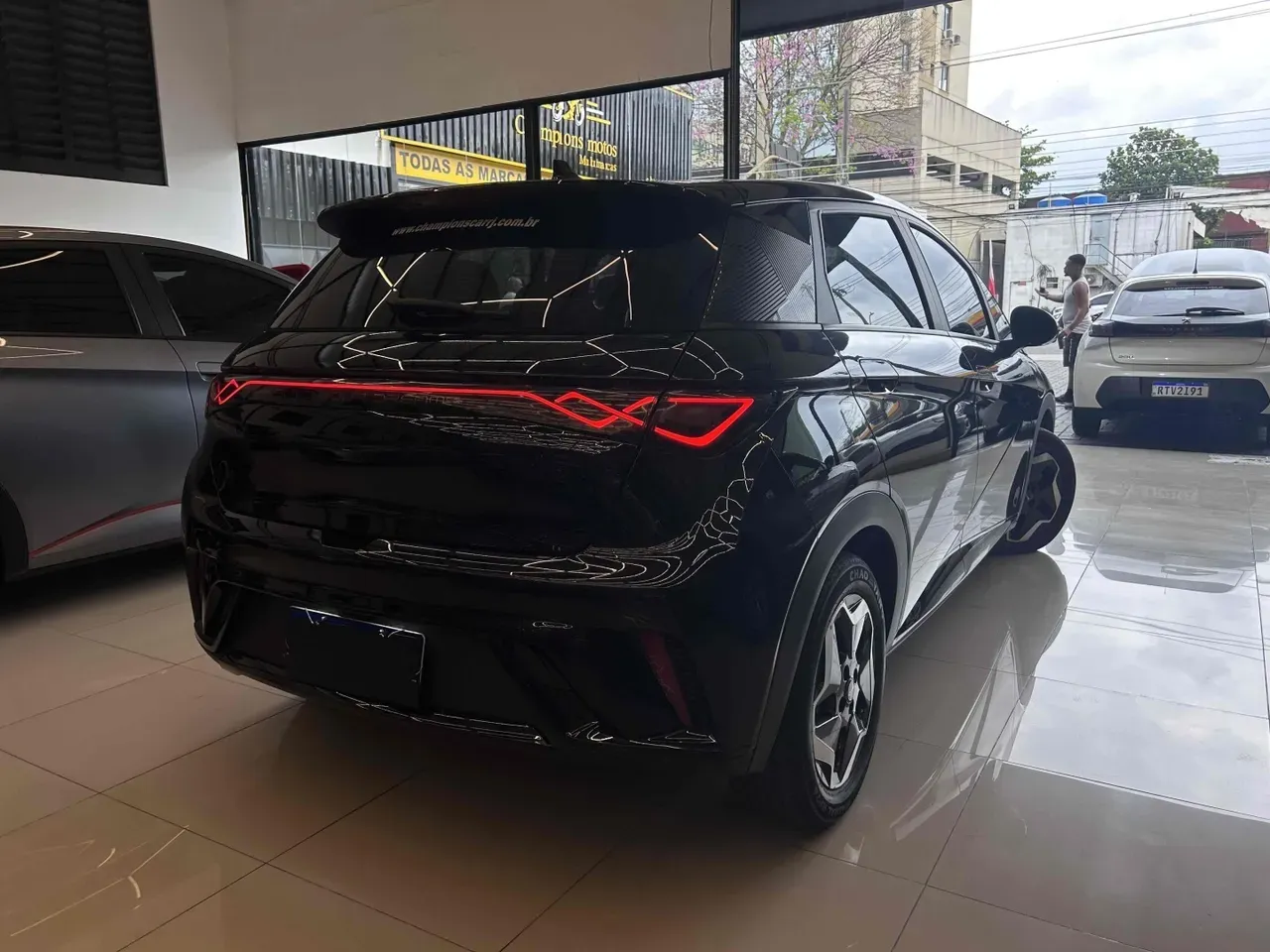 BYD Dolphin - Imagem 13