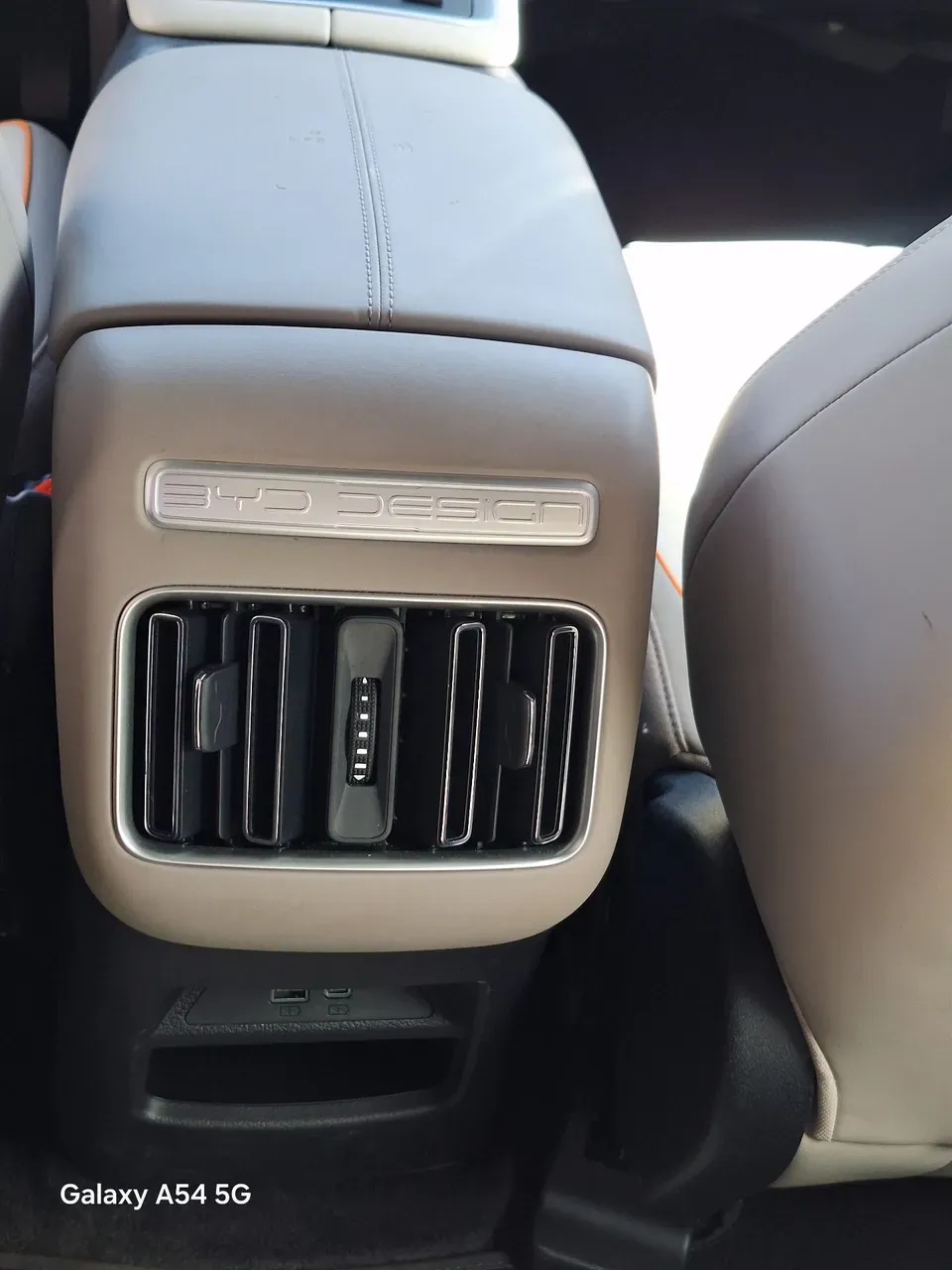 BYD Song Pro Dm-i Plug-in Hybrid - Imagem 14