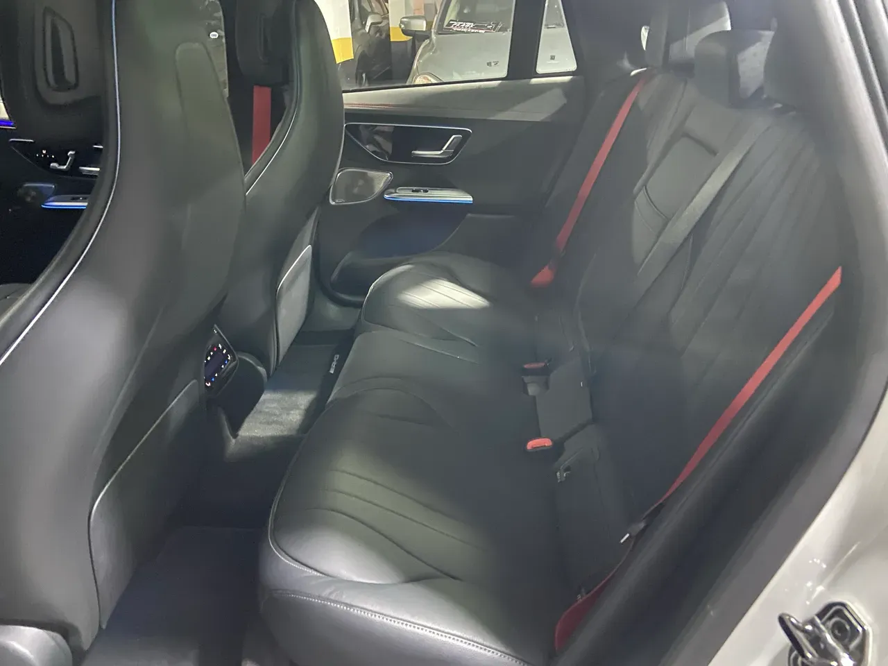 Mercedes Eqe 300 - Imagem 14