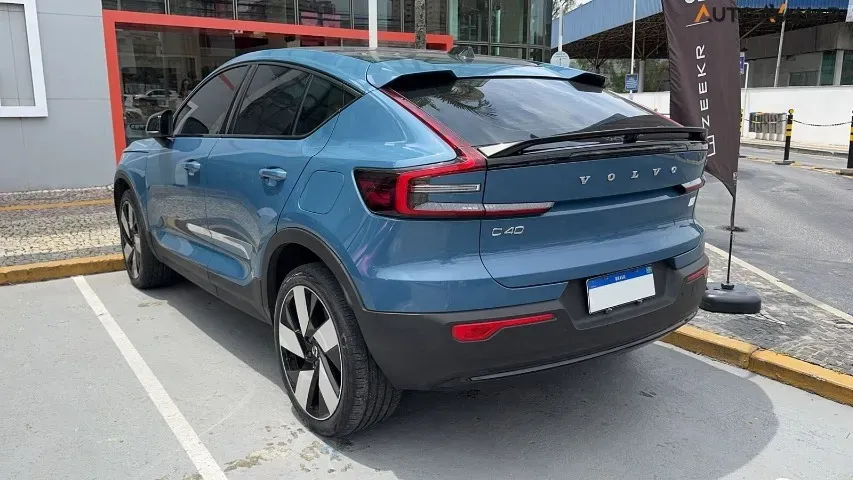 Volvo C40 Recharge - Imagem 8