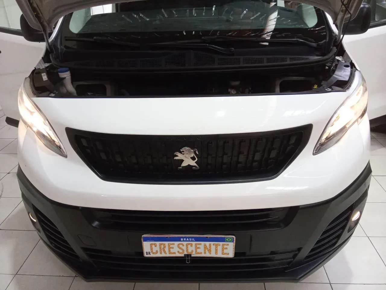 Peugeot E-expert - Imagem 9