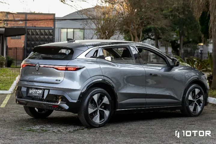Renault Megane E-tech Electric - Imagem 7
