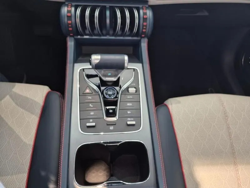 BYD Yuan Plus - Imagem 14