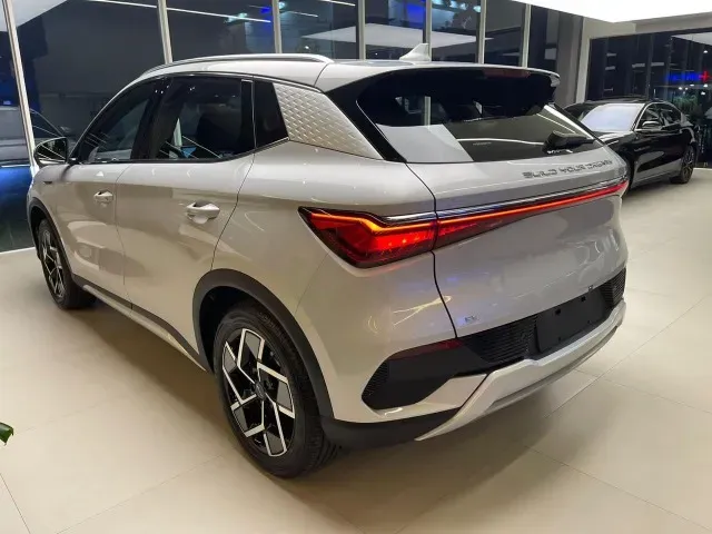 BYD Yuan Plus - Imagem 3