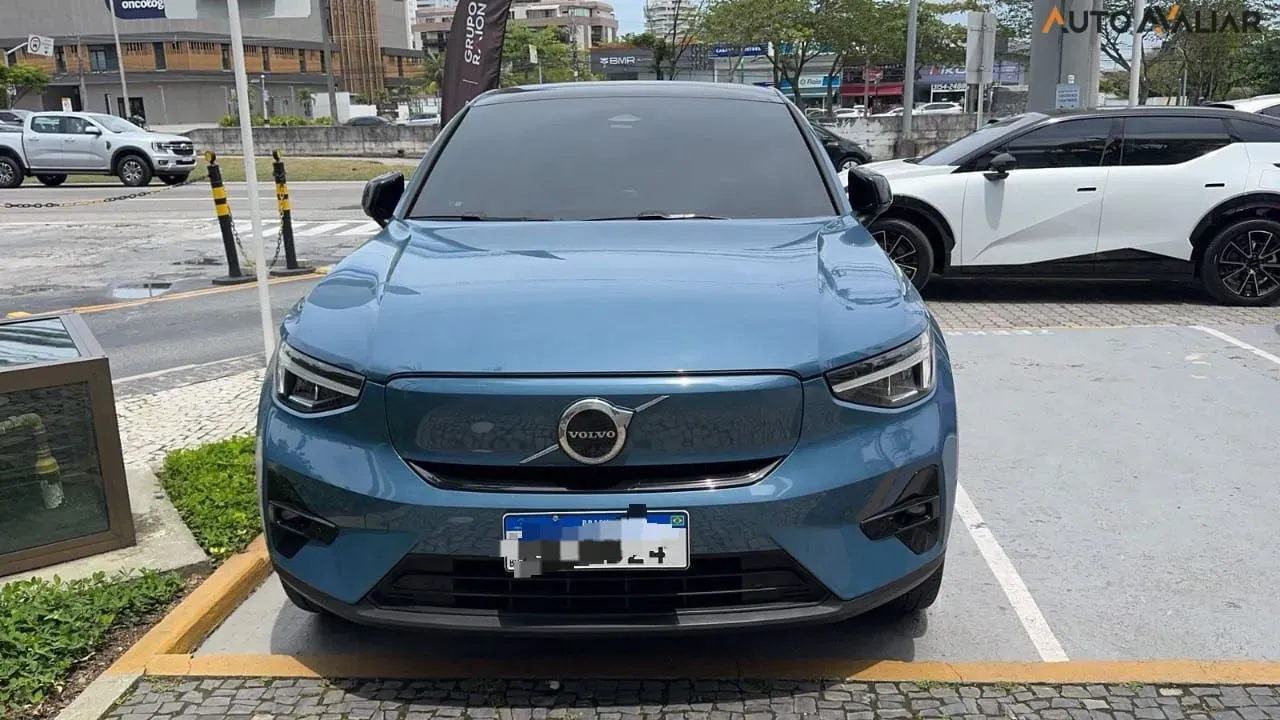 Volvo C40 Recharge - Imagem 2