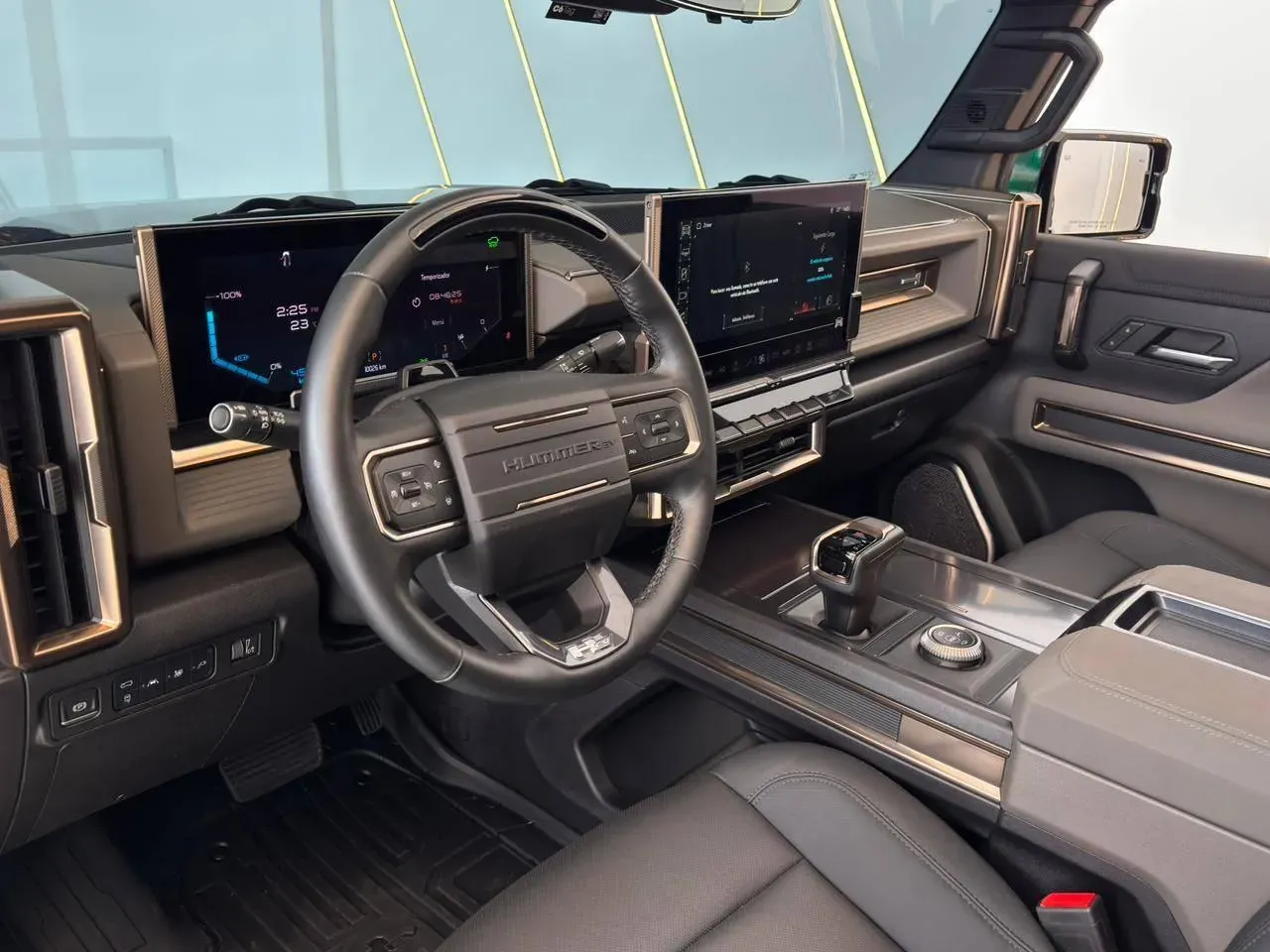 GMC Hummer EV SUV - Imagem 10