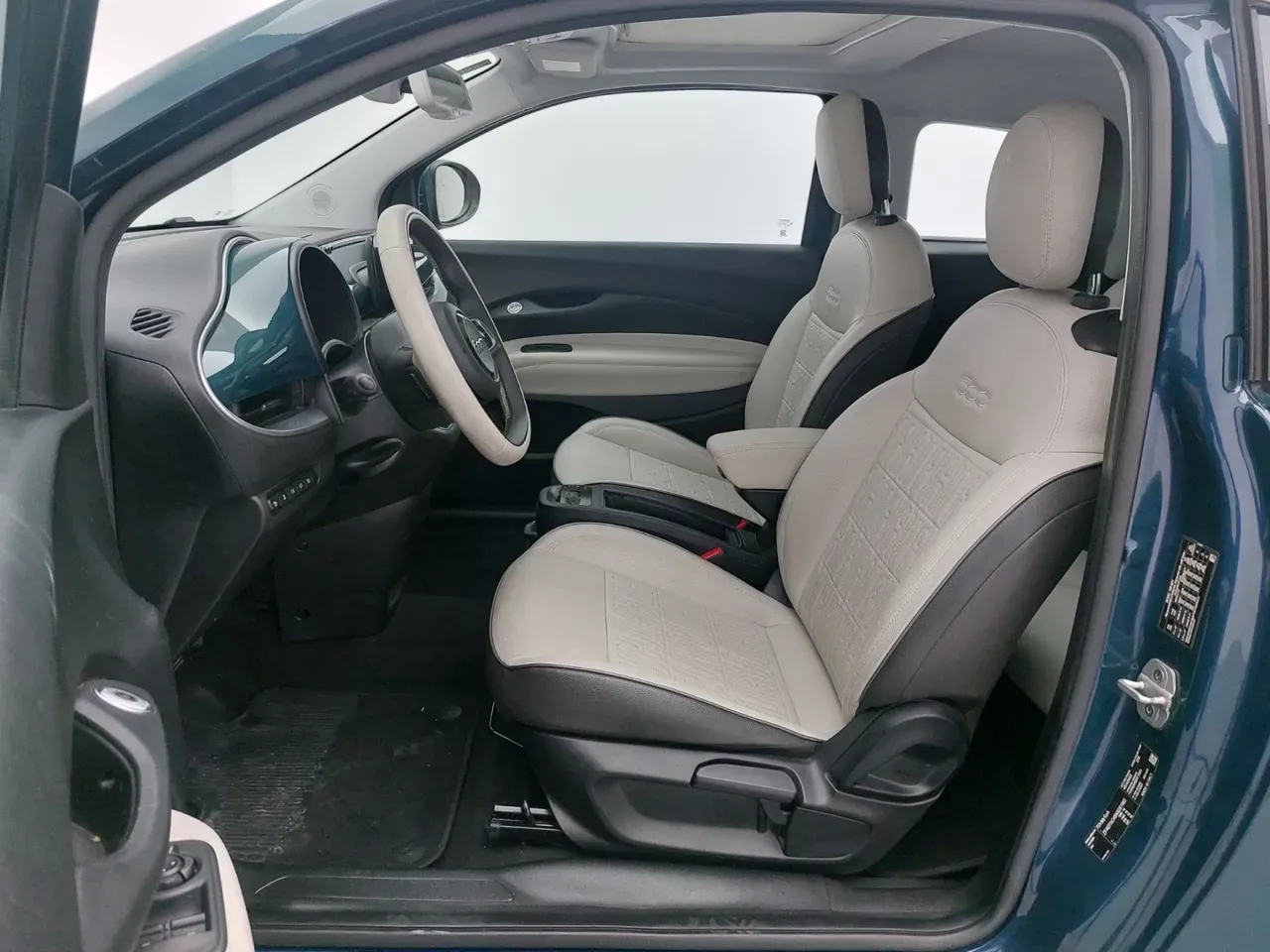 Fiat 500e - Imagem 16