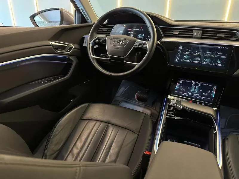 Audi E-tron Sportback - Imagem 11