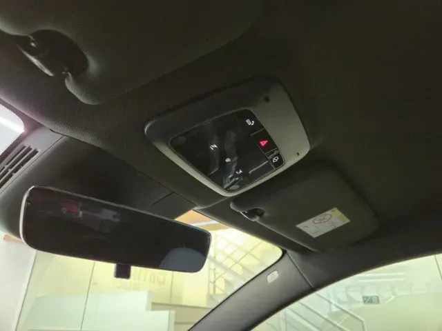 Volvo EX30 - Imagem 18