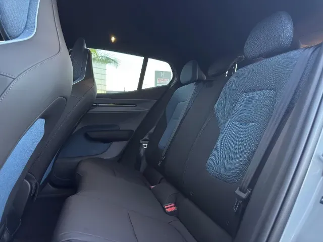 Volvo EX30 - Imagem 14