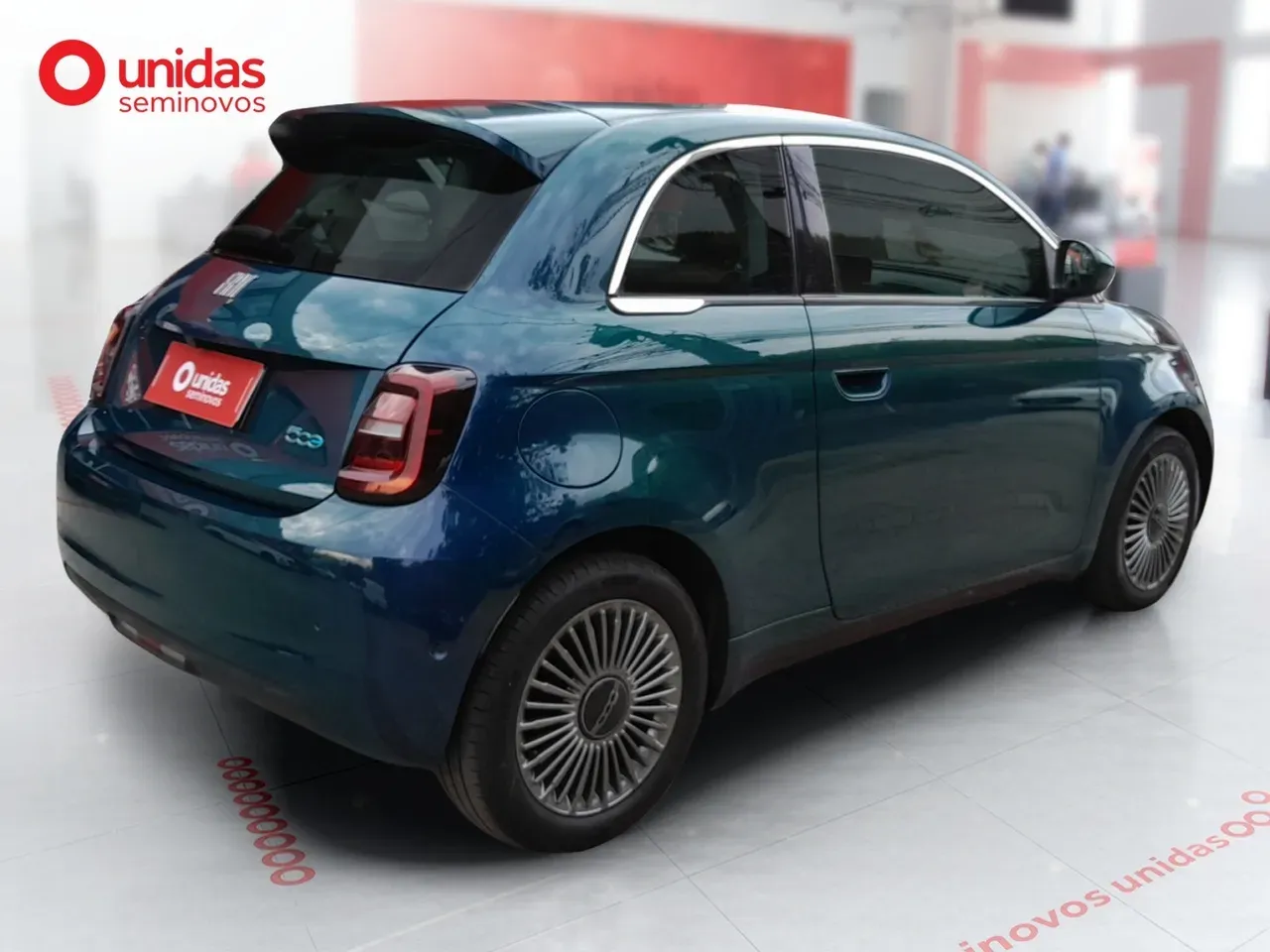 Fiat 500e - Imagem 8