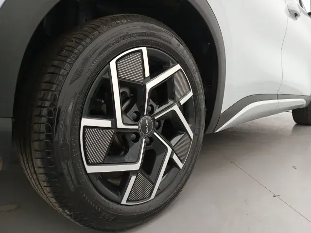 BYD Yuan Plus - Imagem 14