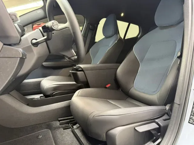 Volvo EX30 - Imagem 7