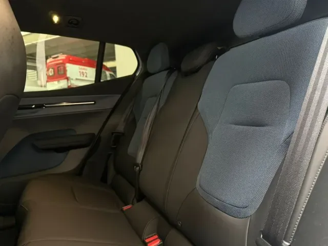 Volvo EX30 - Imagem 10