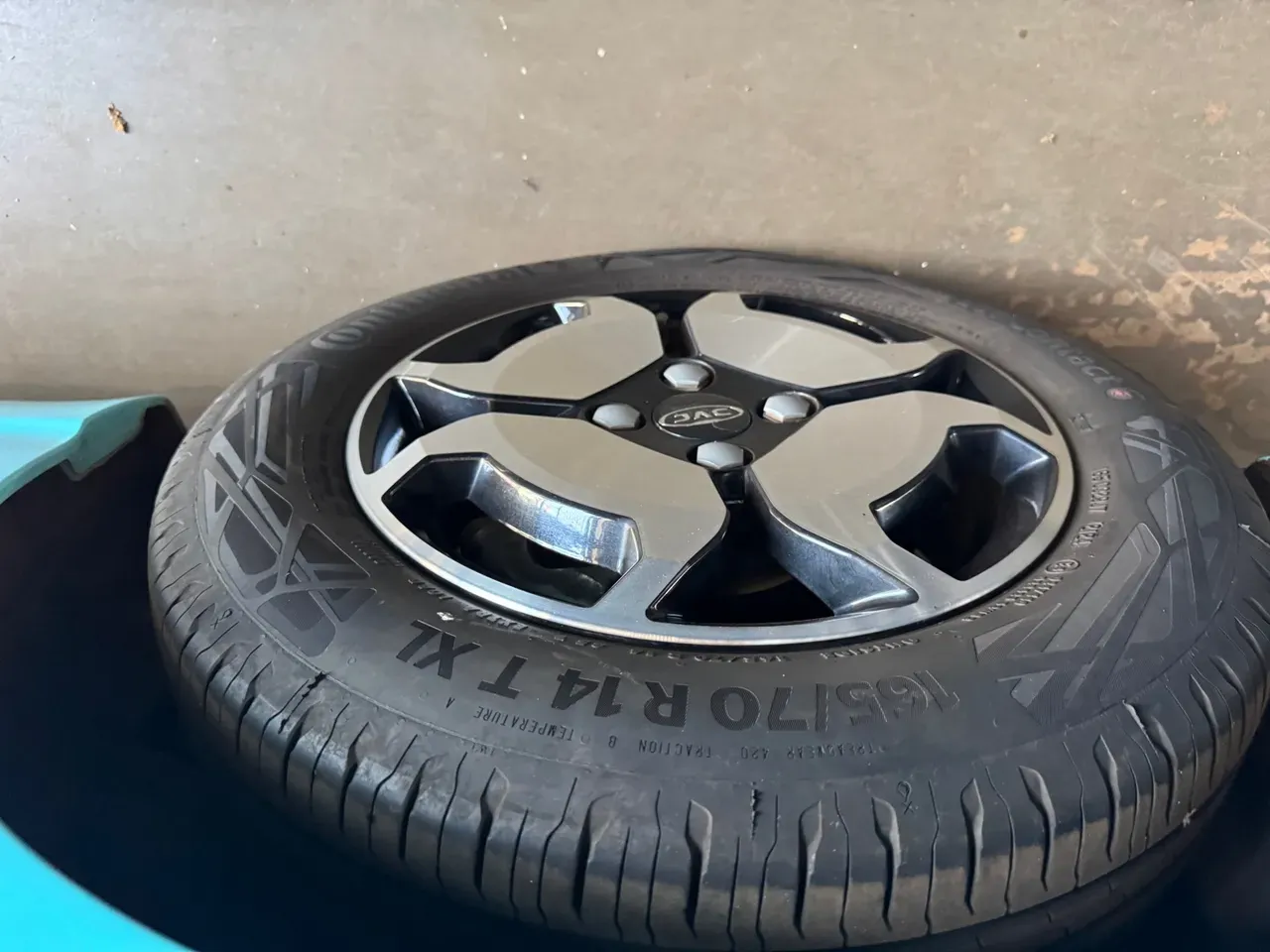 JAC E-JS1 - Imagem 4