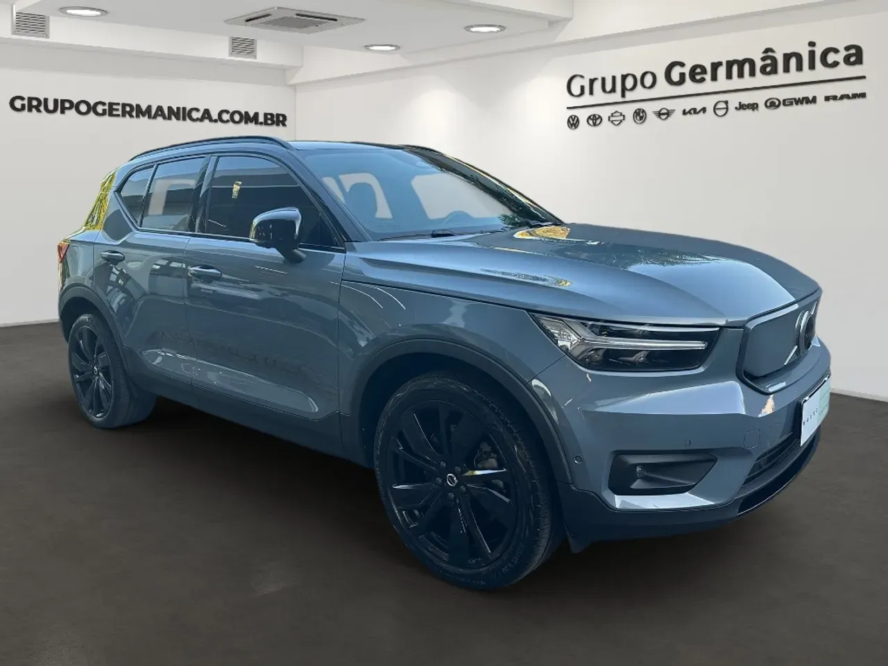 Volvo XC40 Recharge - Imagem 3
