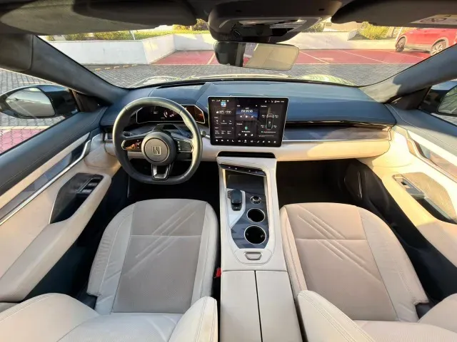 Zeekr 001 - Imagem 13