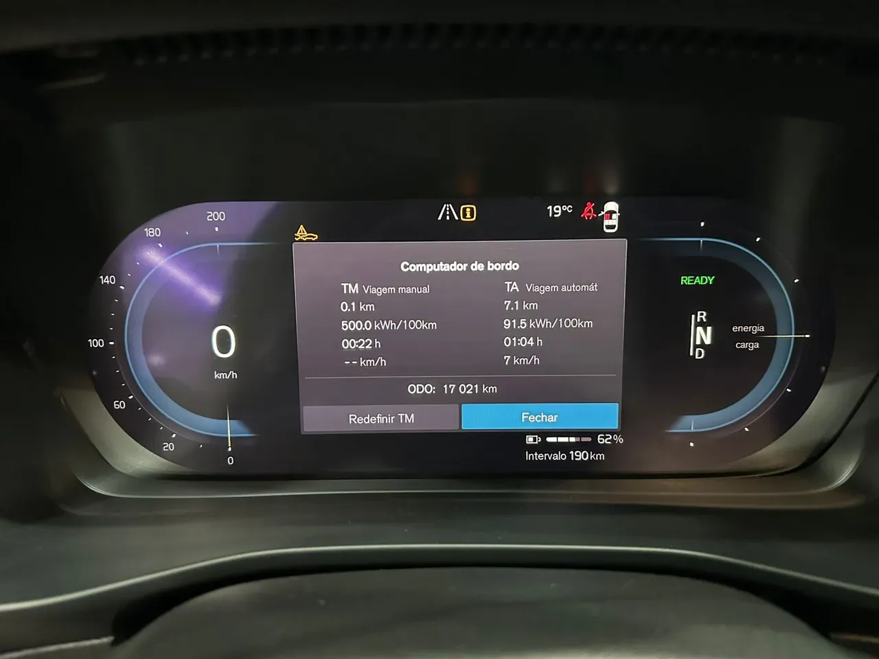 Volvo XC40 Recharge - Imagem 9