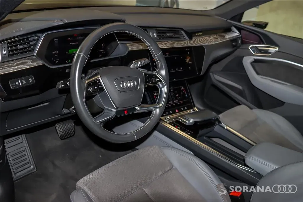 Audi E-tron Sportback - Imagem 9