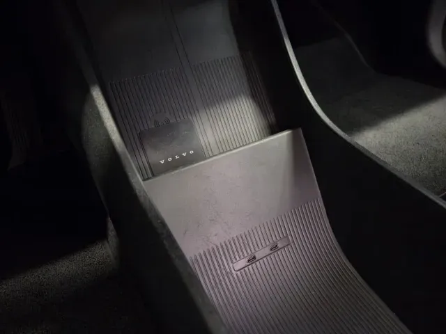 Volvo EX30 - Imagem 15