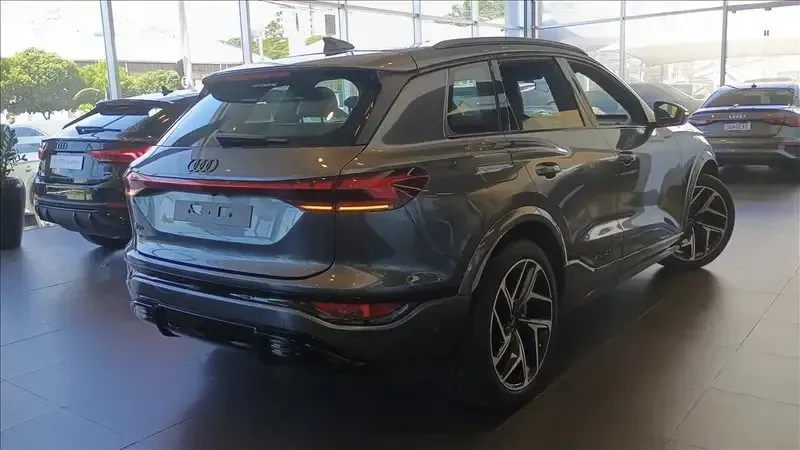 Audi Q6 E-tron - Imagem 6