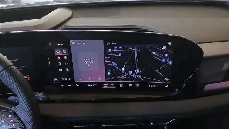 Audi Q6 E-tron - Imagem 13