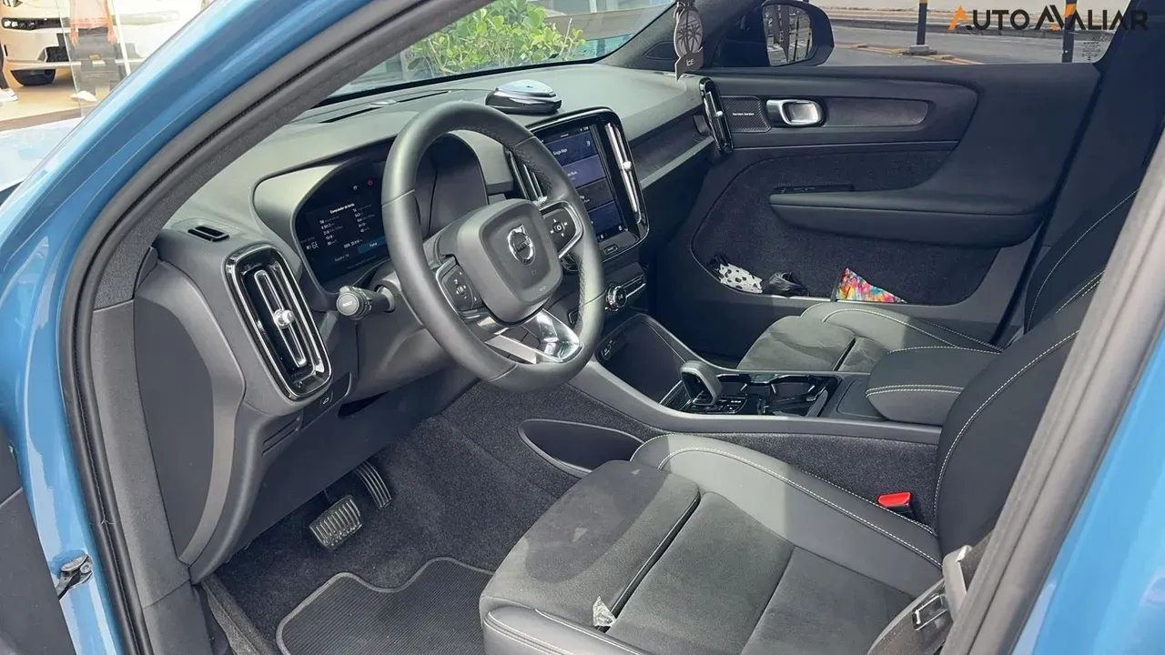 Volvo C40 Recharge - Imagem 5