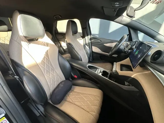 BYD Dolphin - Imagem 11