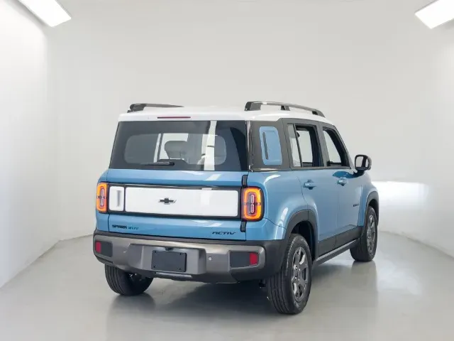 Chevrolet Spark Euv - Imagem 3