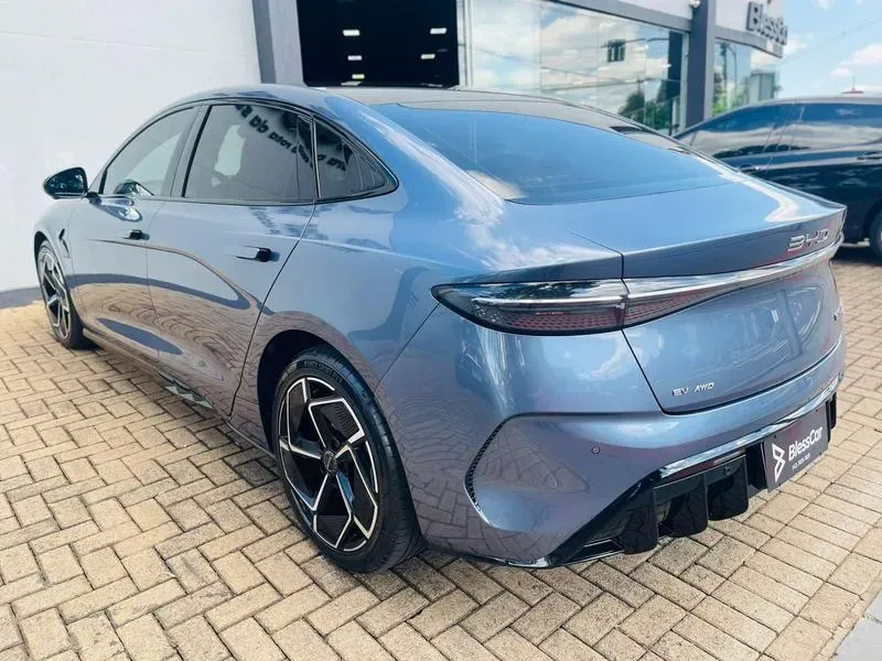 BYD Seal - Imagem 2