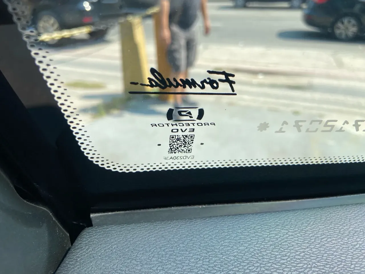 Volvo XC40 Recharge - Imagem 12