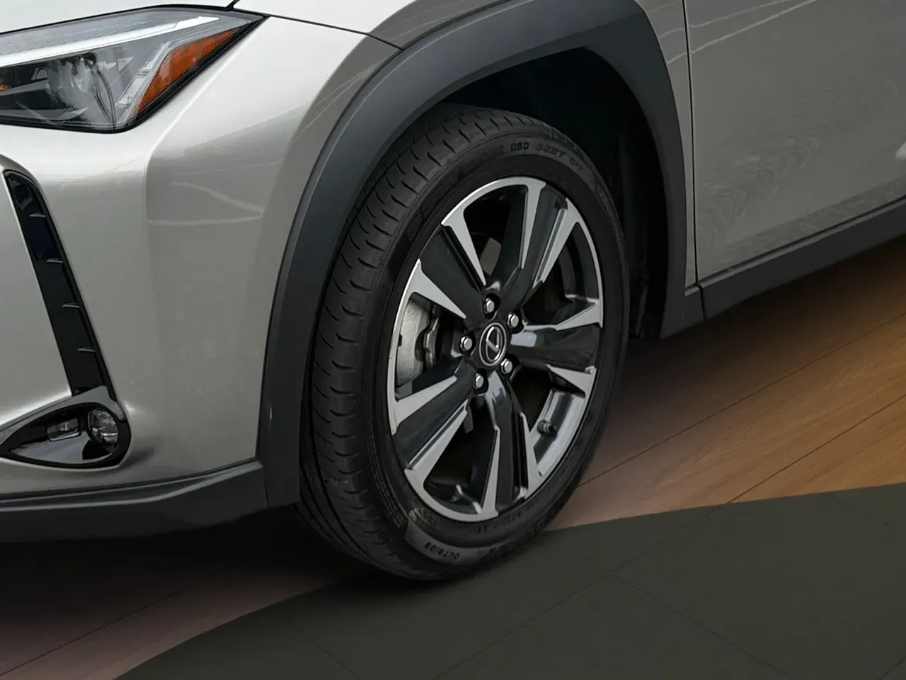 Lexus Ux 300e - Imagem 6