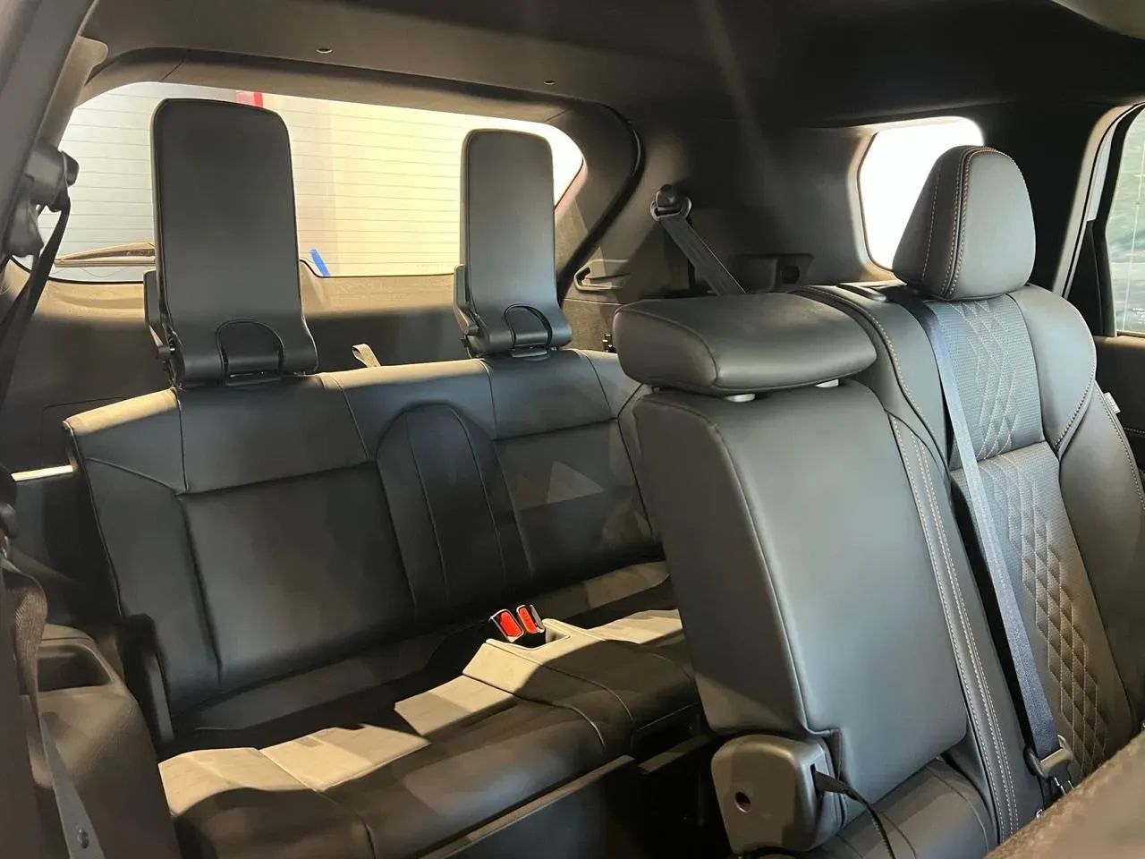 Mitsubishi Outlander Plug-in Hybrid - Imagem 13