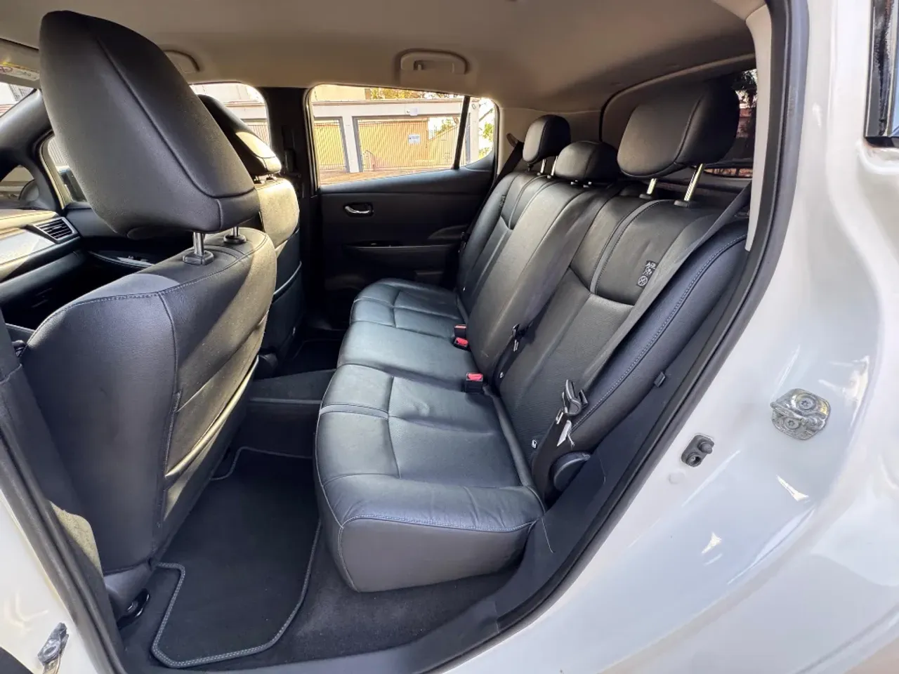 Nissan Leaf - Imagem 8