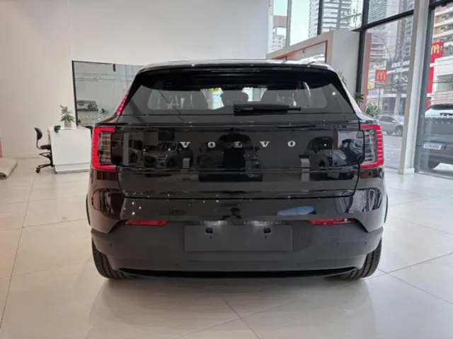 Volvo EX30 - Imagem 4