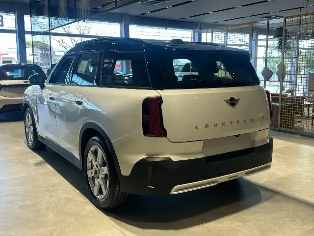 Mini Countryman SE All4 - Imagem 3