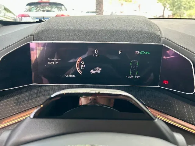 Zeekr 001 - Imagem 12