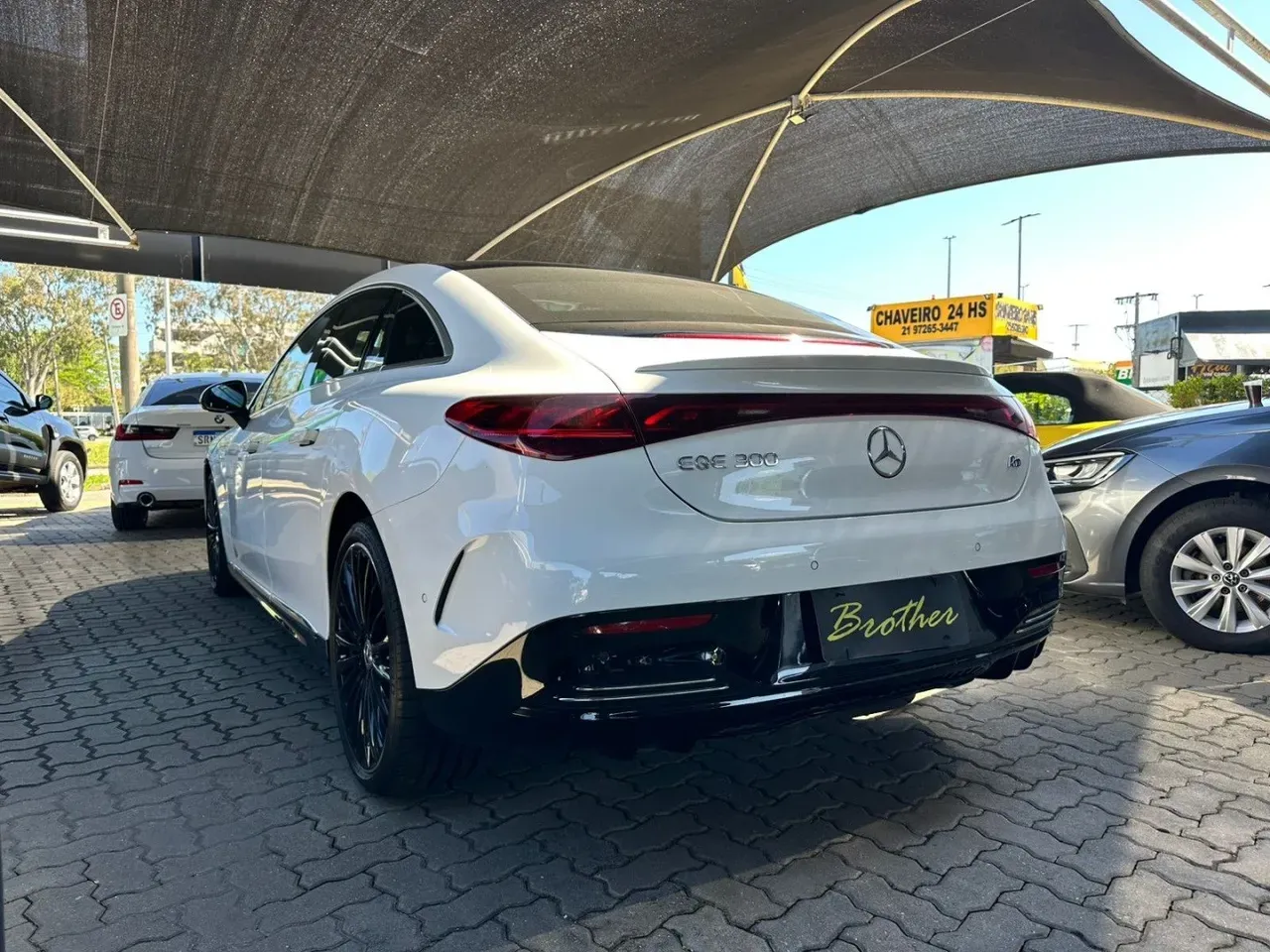 Mercedes Eqe 300 - Imagem 6