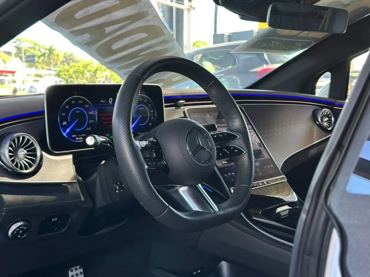 Mercedes Eqe 300 - Imagem 12