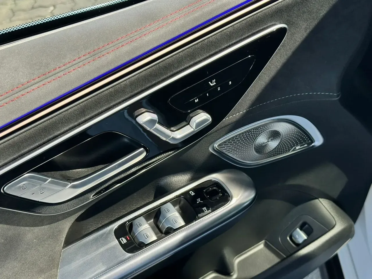 Mercedes Eqe 300 - Imagem 14