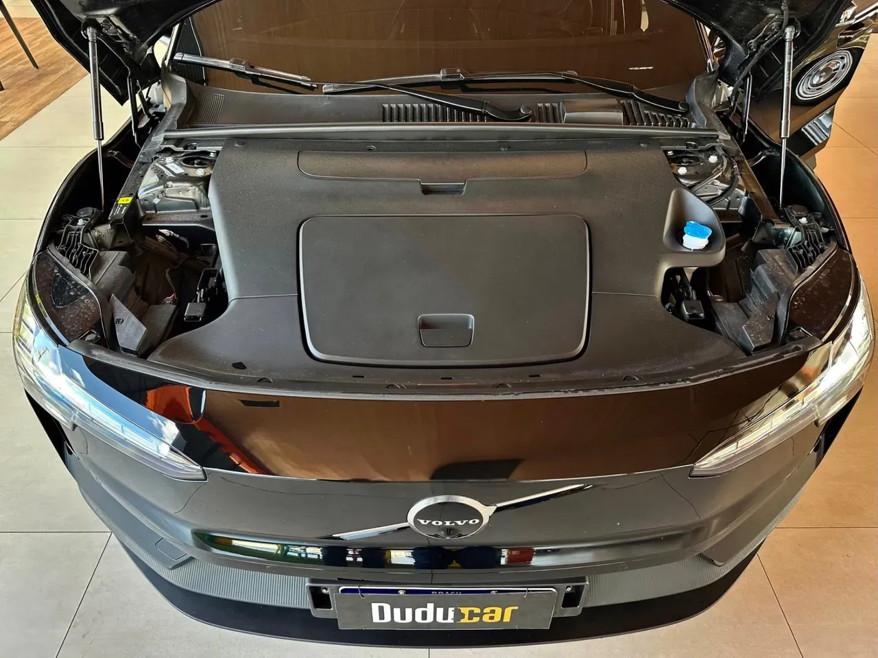 Volvo EX30 - Imagem 12