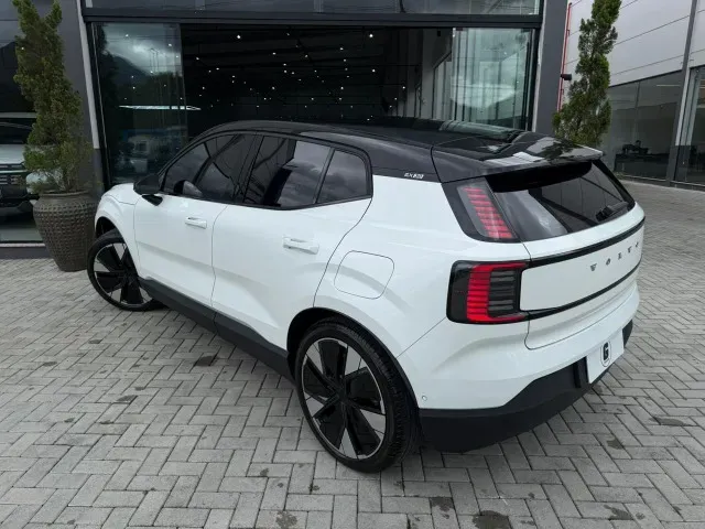 Volvo EX30 - Imagem 5