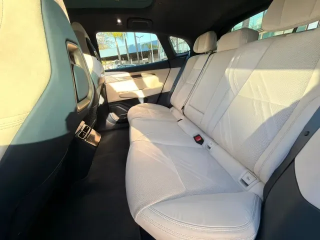 Zeekr 001 - Imagem 9