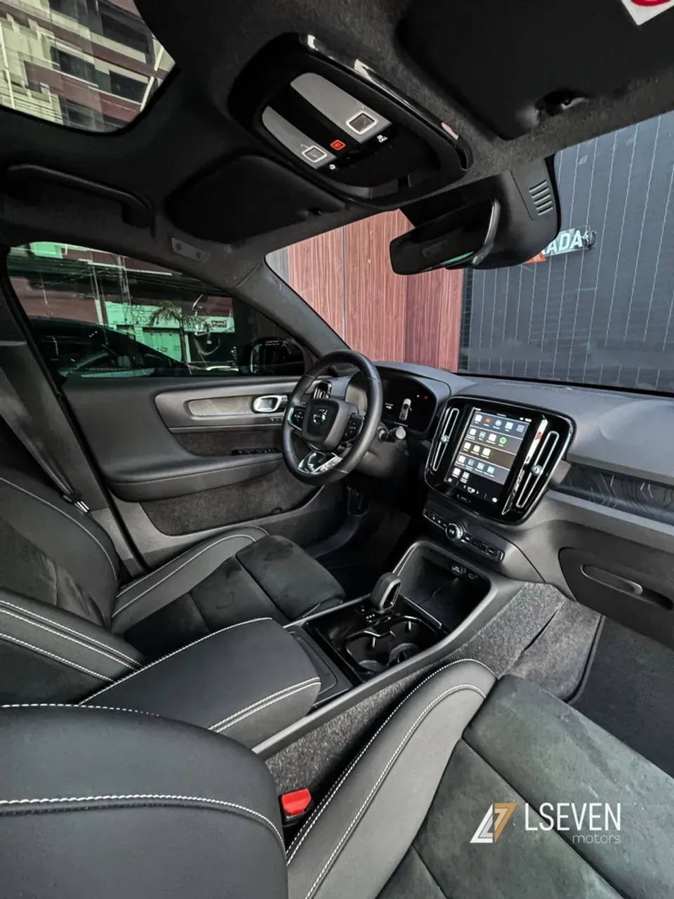 Volvo C40 Recharge - Imagem 3