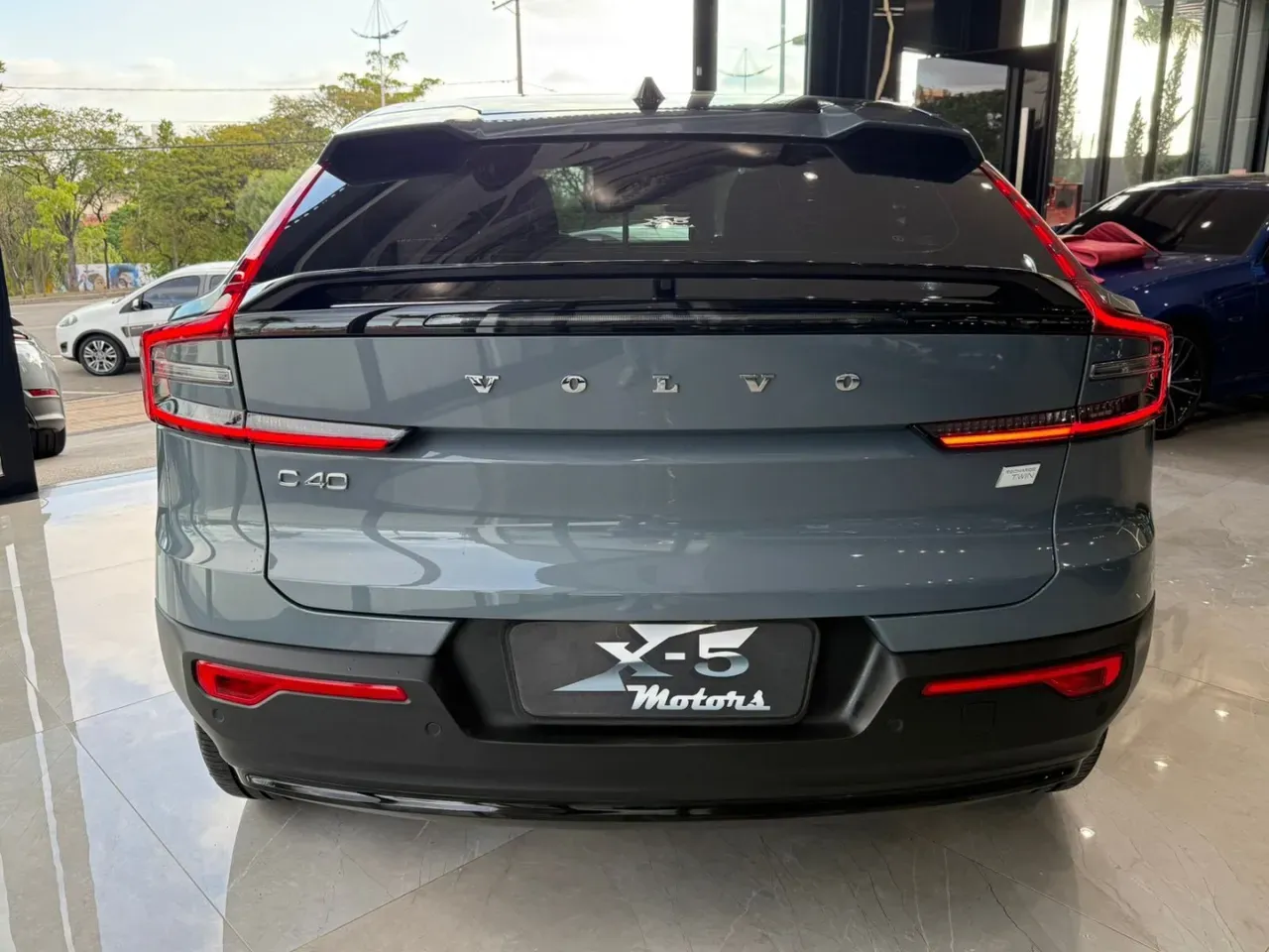 Volvo C40 Recharge - Imagem 7