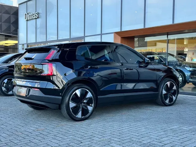 Volvo EX30 - Imagem 6