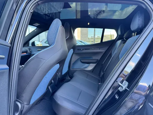 Volvo EX30 - Imagem 17